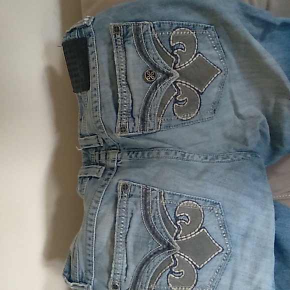Pair of Affliction jeans ripped style - Picture 3 of 3